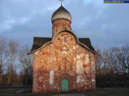 Фото: Церковь Петра и Павла в Кожевниках