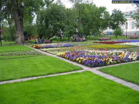 Фото: Александровский сад