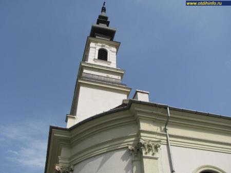 Фото: Лютеранская церковь на площади Бечи Капу, Лютеранская церковь у Венских ворот