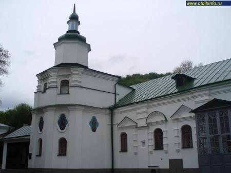 Флоровский монастырь