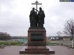 Памятник Кириллу и Мефодию на Соборной площади