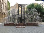 Памятник жертвам холокоста, памятник «Дерево жизни»