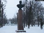 Памятник-бюст В. А. Зайцеву