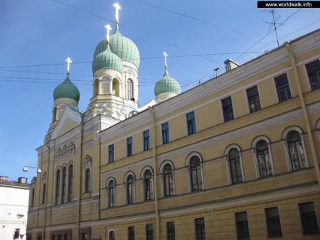 Фото: Свято-Исидоровская церковь, церковь священномученика Исидора Юрьевского