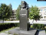 Памятник-бюст В. Г. Короленко