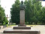 Памятник А.А. Новикову