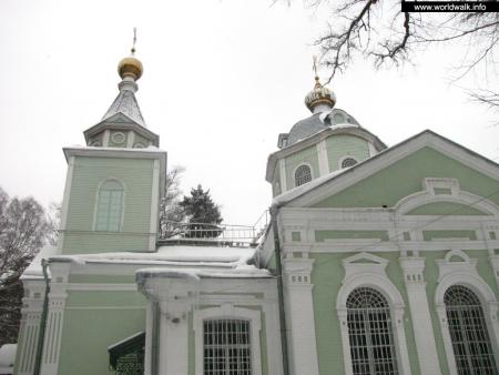 Фото: Церковь Серафима Саровского в Пуще-Водице