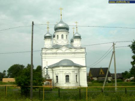 Фото: Церковь Троицы Живоначальной (Переславль-Залесский)