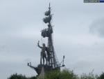 Памятник Петру I на стрелке Москвы-реки