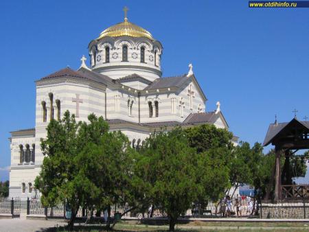 Фото: Владимирский собор в Херсонесе (Севастополь)
