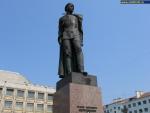 Памятник Ф. Э. Дзержинскому на улице Шпалерной