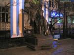 Памятник Александру Пушкину и Наталье Гончаровой на Арбате