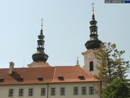 Фото: Страговский монастырь
